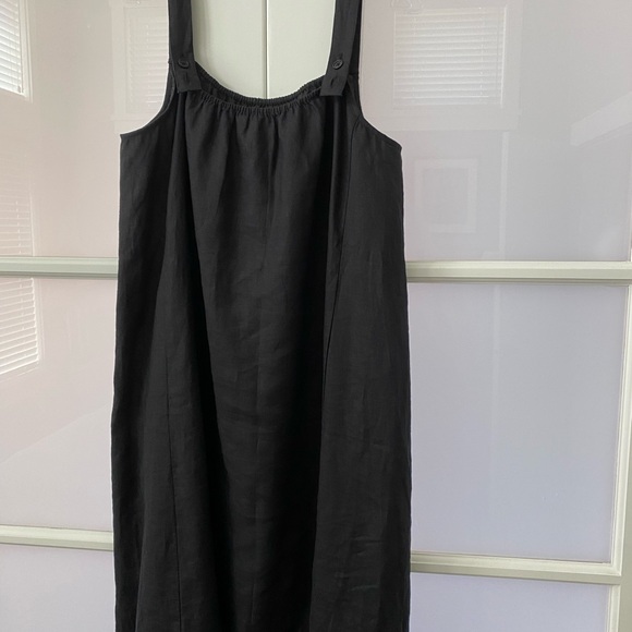 Eileen Fisher NWT Linen Dress with front slash pockets - Picture 2 of 8